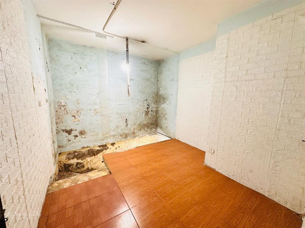 Nhà mặt phố ngọc khánh vỉa hè rộng kinh doanh đỉnh ô tô tải tránh vị trí đẹp nhất phố