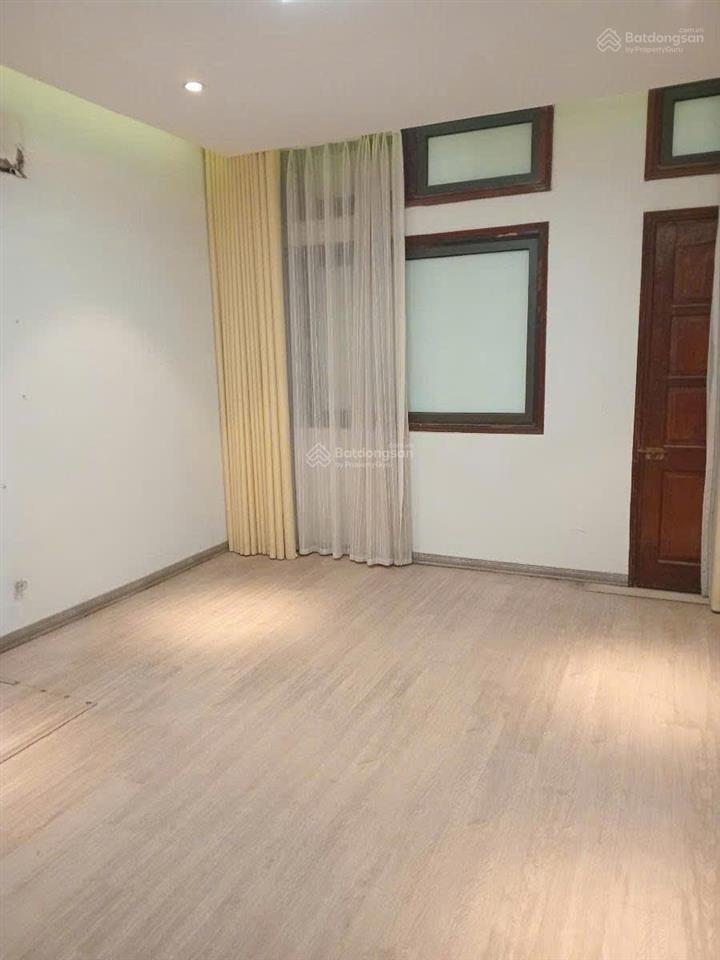 Bán nhà phố lê trọng tấn sân đỗ xe trước nhà 4 tầng dt 85m2 28,5 tỷ