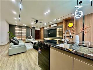 Toà thuỷ lợi toder lê trọng tấn  140m2  3 ngủ 2 ban công.  3 mặt thoáng