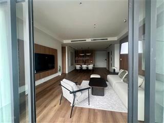 Cho thuê căn hộ tại chung cư diamond lê văn lương , 150m2, 2 ngủ, giá 36 triệu full đồ, view đẹp