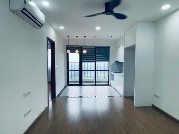 Hiếm ! chính chủ gửi bán căn hộ 2PN view sân vận động tại Iris garden giá chỉ nhỉnh 6.x tỷ | liên hệ 0974.999.811 