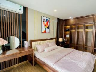 Bán cc hpc landmark 105 giá 7,9 tỷ. 155m2, 4pn, 2wc. hà đông, hn