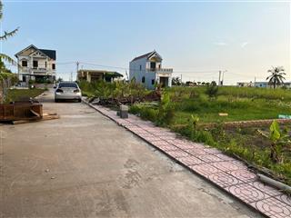 Mình cần bán mảnh đất tại thị trấn quất lâm 96m2, giá 1,06 tỉ. cách biển 300m
