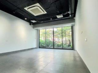 MẶT TIỀN 9.4M-TÒA NHÀ MẶT PHỐ NGUYỄN CHÍ THANH–8 TẦNG HIỆN ĐẠI