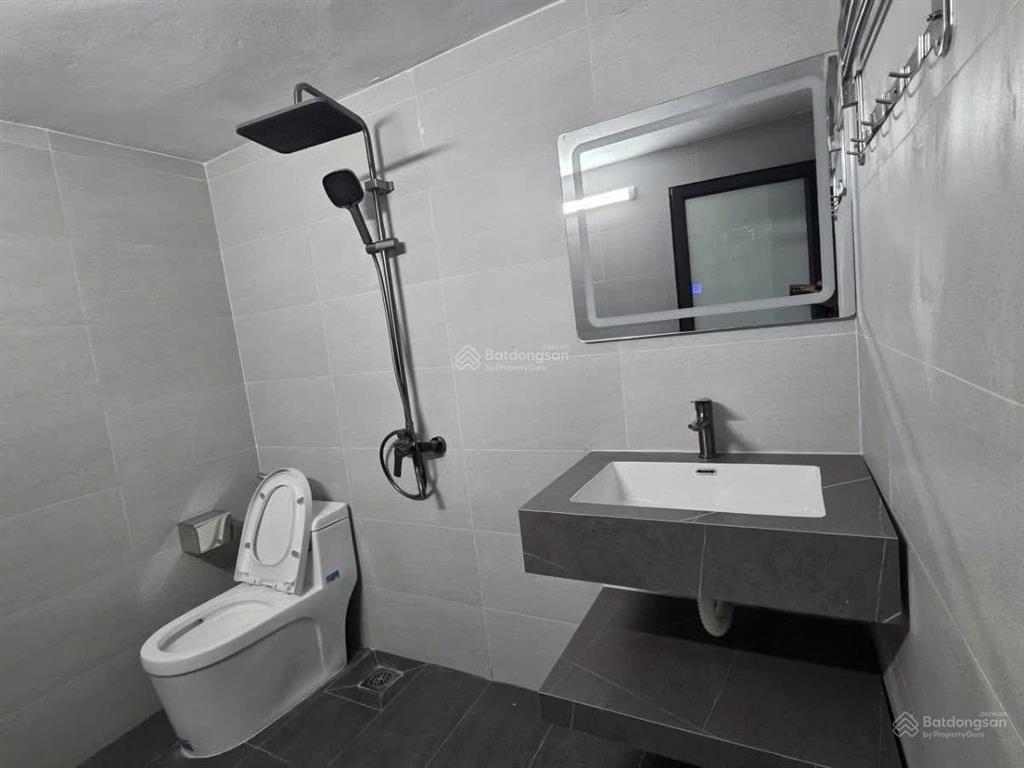 Nhà mới tại chợ khâm thiên full nội thất ngõ thông gần hồ ba mẫu tiện ích bạt ngàn dt 53m 4t mt 4m