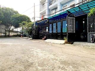 Nhà hẻm xe hơi quận 6 cư xá đài ra đa.3 tầng kiên cố.xe hơi vào nhà ngủ.dt 3.5mx17m.chỉ 8.2 tỷ.
