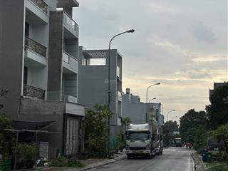 Bán đất tặng nhà c4 ngay hoàng hữu nam 174m2 chỉ 7tỷ