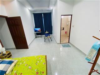 Nhà đẹp 2 tầng đường 8msân xe hơi lã xuân oai tăng nhơn phú a100m2hơn 8 tỷ