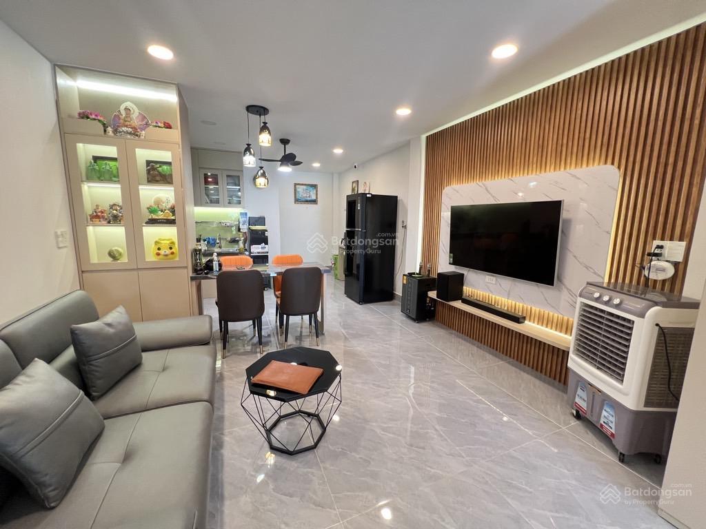 Bán nhà 2 tầng full nội thất gần lê văn việt đường xe hơi nhỉnh 6 tỷ nhà mới vào ở ngay