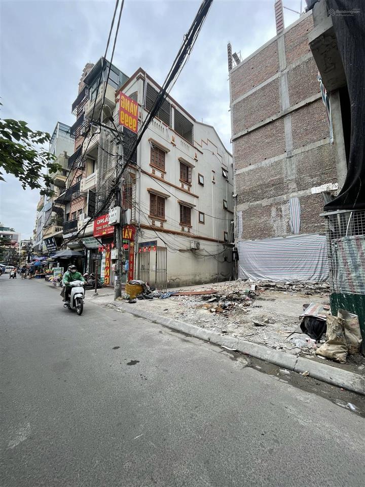 Lô góc hiếm đẹp nhất phố chính kinh,giá đầu tư  81,m  mặt tiền 7.6,m