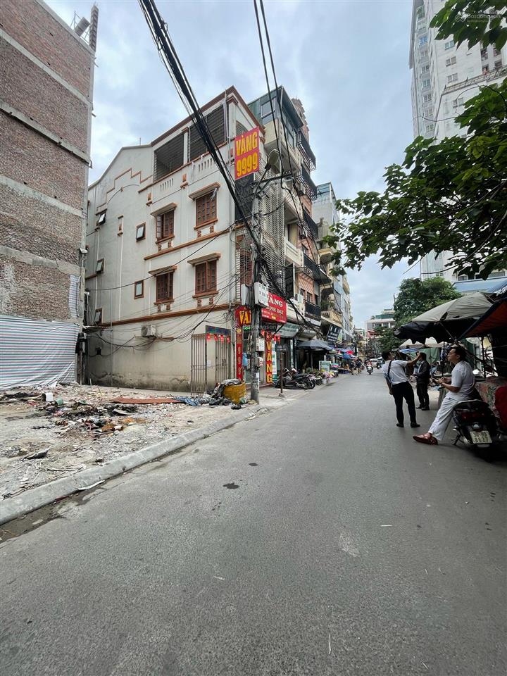 Lô góc hiếm đẹp nhất phố chính kinh,giá đầu tư  81,m  mặt tiền 7.6,m