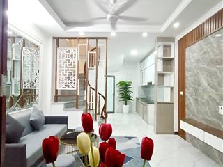 Siêu hiếm ngõ nông phúc lợi  full nội thất ô tô 5 tạ đỗ cửa  sân cổng để xe thoải mái