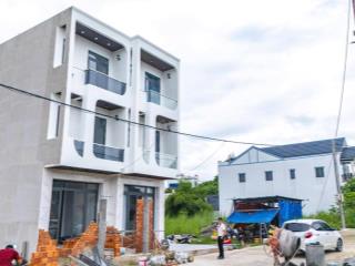 Bán lấy vốn ngôi nhà 3 tầng tâm huyết tại p. chánh hiệp hcm giá 8.4 tỷ, shr