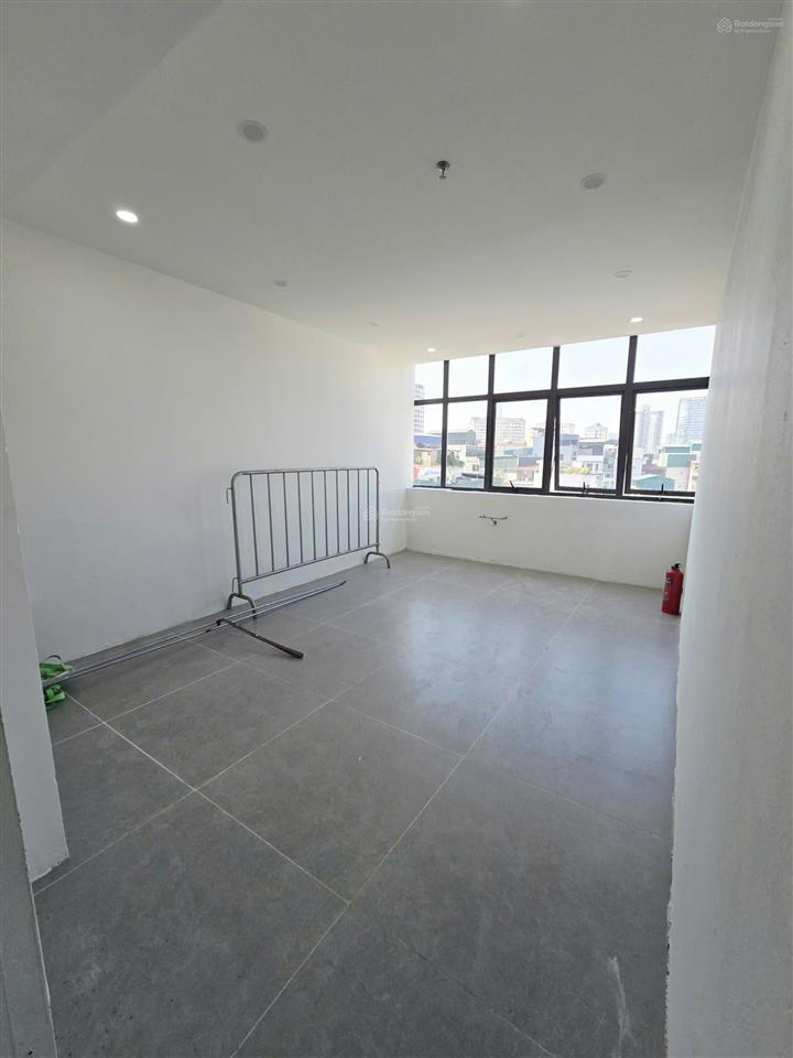 Ccmn lê văn lương, câu giấy ,dòng tiền 130tr/tháng, 92m 7 tầng, thang máy, mt= hậu = 7.2.m ,21p.