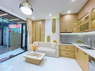 Nhà 2 tầng xây mới 100%  full nội thất xịn  cách lê duẩn 50m