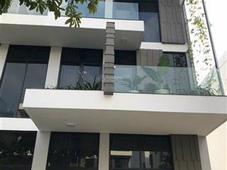 Nhà 3 tầng 7m x16m(112m2)  4 phòng ngủ  khu compound bảo vệ 24/7  cát lái  tp.hcm hơn 10 tỷ
