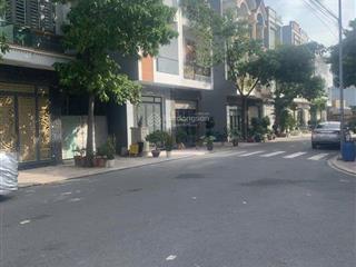 Mặt tiền trung tâm phước bình cạnh the global city giá yêu thương chỉ nhỉnh 8tỷ