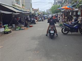 Bán gấp đất rộng + nhà cũ ngay đường dương đình hội, cạnh chợ tăng nhơn phú b tp. thủ đức