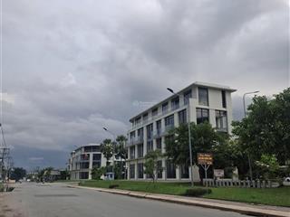 Bán gấp đất phân lô hàng xóm global city giá chỉ 4.095 tỷ