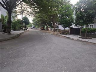 Bán lô góc 2 mặt tiền 17mx9m trung tâm phước bình, tp thủ đức (q9) cực hiếm, vị trí đẹp