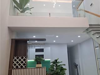 Chính chủ bán gấp trung tâm q9 hẻm 8m giá nhỉnh 5 tỷ