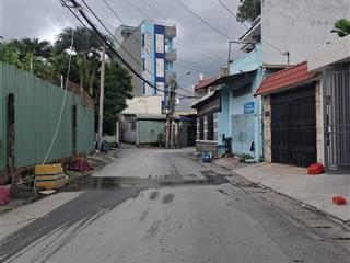 Bán nhà sát chợ hoa cau cao đẳng công thương.