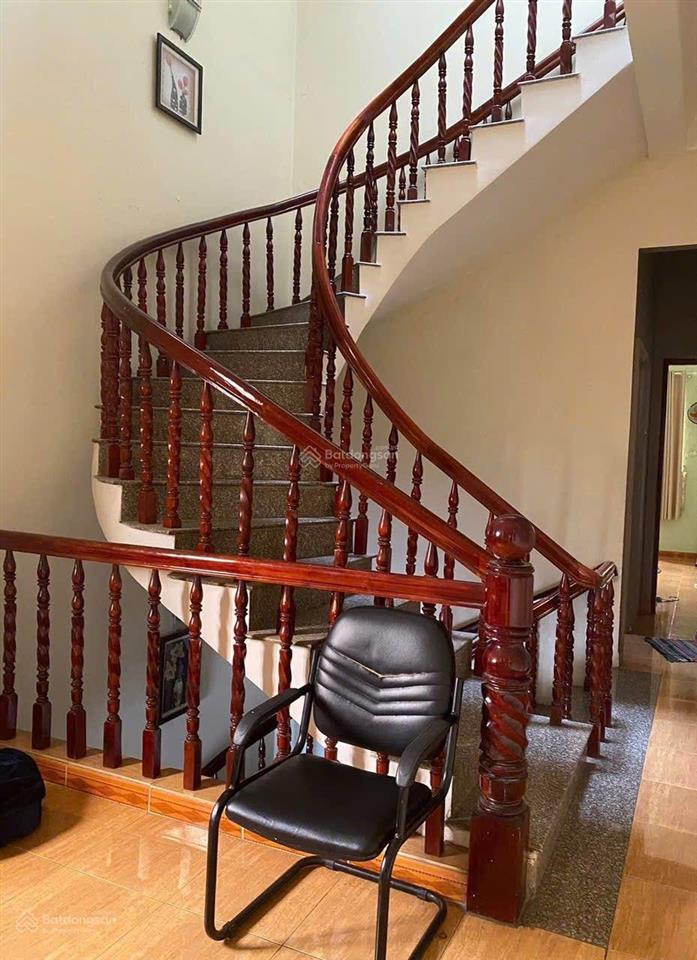 **nhà 4 tầng mặt tiền đường số phước bình