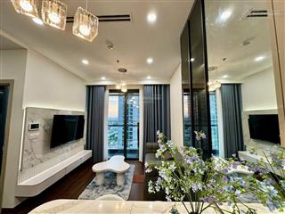 Nhà tôi chính chủ cần bán 3pn2wc 102,m2nội thất gỗ an cườngview công viên rộng nhất smart city