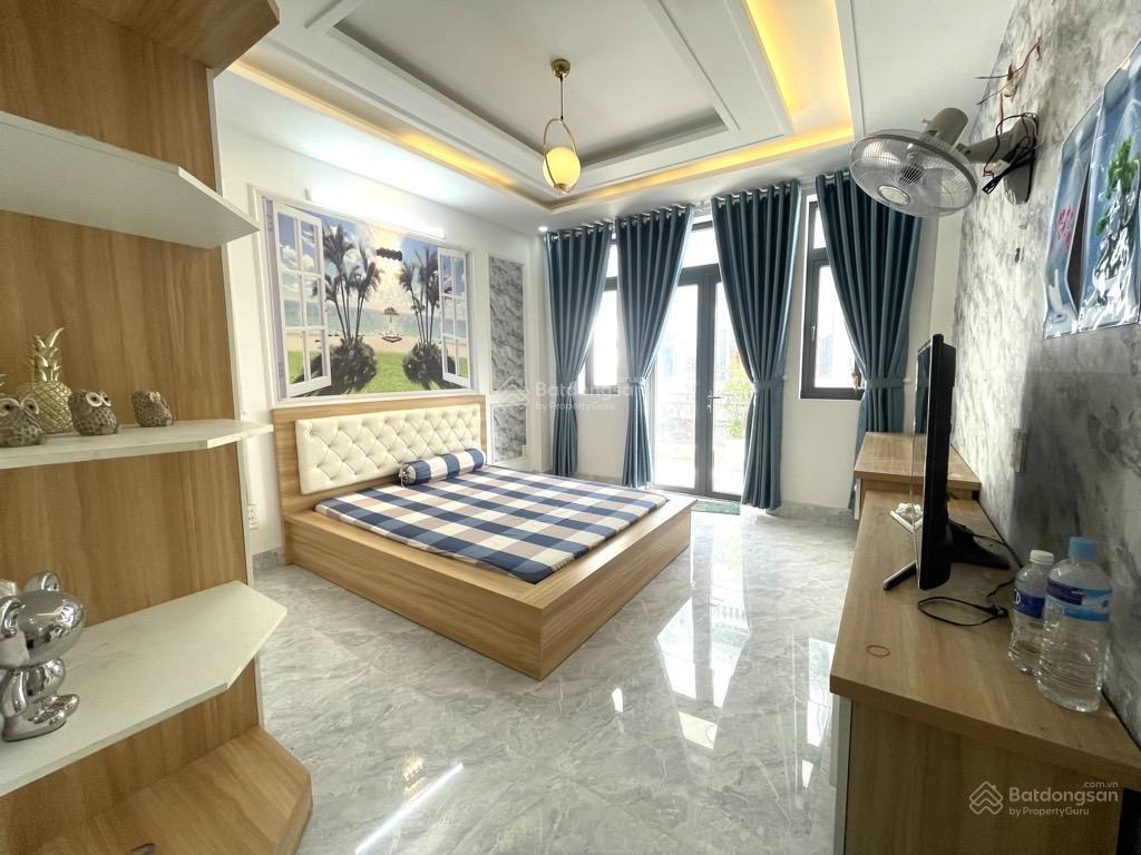 Hẻm xe hơi, 5 tầng btct, tặng full nội thất chủ ngợp bank