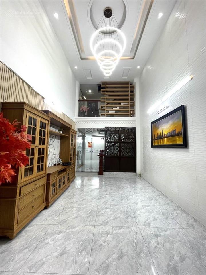 Hẻm xe hơi, 5 tầng btct, tặng full nội thất chủ ngợp bank