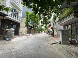 Bán đất phân lô la khê hà đông, 50m2, mặt tiền 4.2m, ô tô tránh, kinh doanh, giá 12.2 tỷ