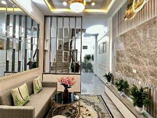 Siêu phẩm  2 mặt thoáng vĩnh viễn  4 tầng full nội thất  khu vực trung tâm kết nối thuận tiện