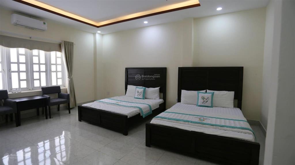 Không có người quản lý cần bán khách sạn kd hiệu quả ngay trung tâm chánh phú hòa, bến cát, tp hcm