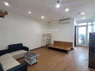Chung cư 2 ngủ hồ gươm plaza giá 10tr full đồ ( ngay cạnh đại học hà nội , cngtvt )