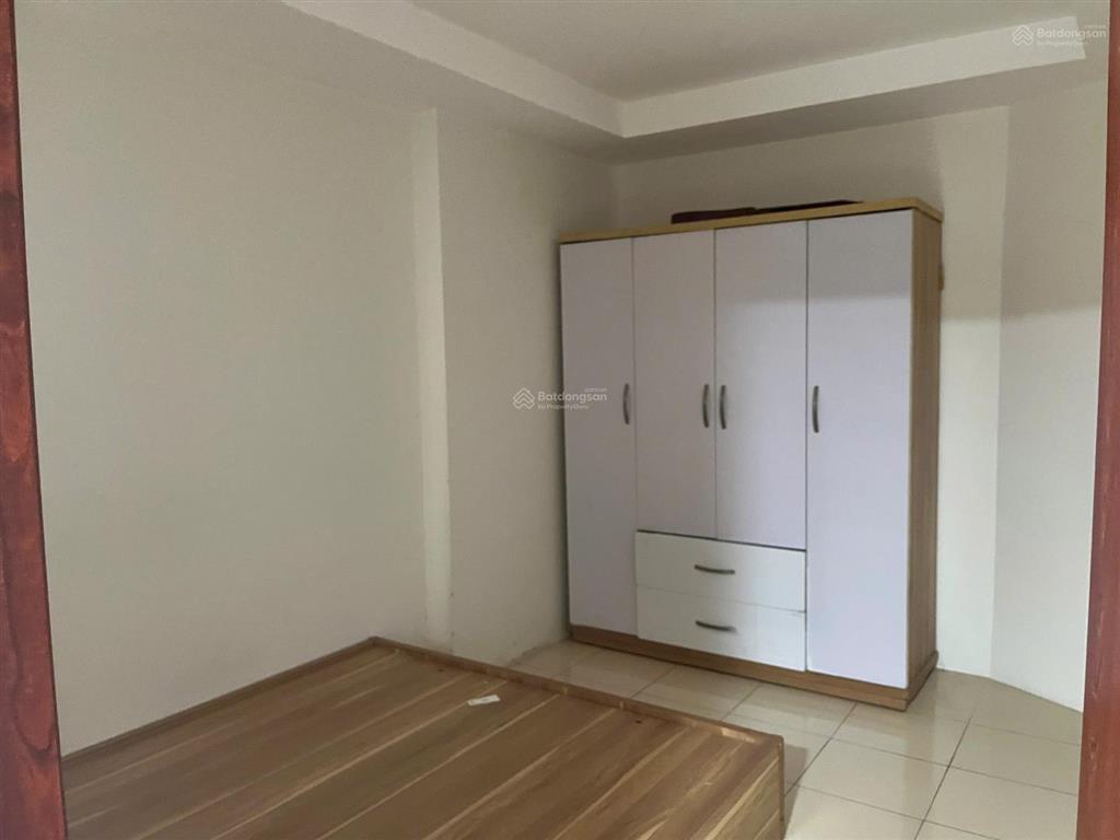 Cho thuê chung cư ct1 ( 2 ngủ 1 vệ sinh ) 7tr5 ngay gần phenikka , đại nam