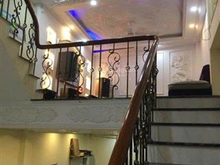 Dân xây chắc chắn , gần phố , 40m ra ôtô tránh ,kiến hưng hà đông 40m 6,3 tỷ