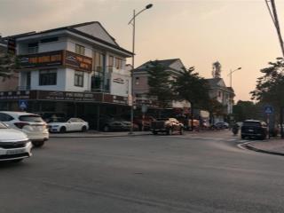 Bán gấp bt 4 tầng, 236m2,mt 18m. lô góc siêu đẹp, tại phan kế toại, nam cường, dương nội, hà đông.