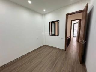 Cần bán nhà 5 tầng phố lê quang đạo dt 35m gần phố giá chỉ hơn 8 tỷ