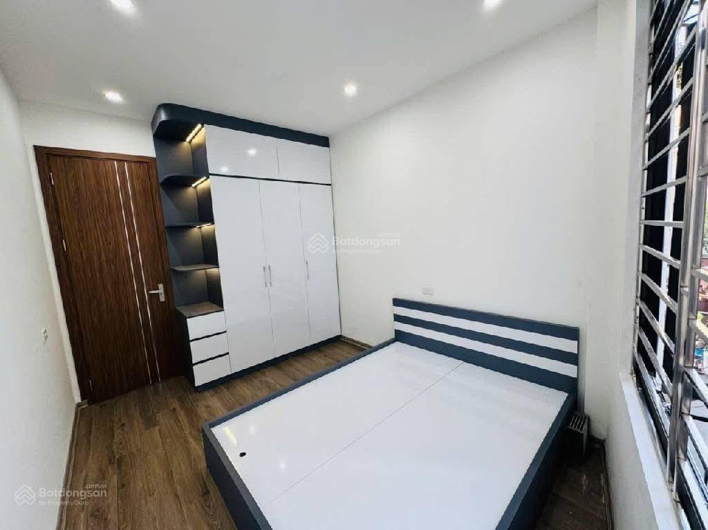 Cần bán nhà 5 tầng phố lê quang đạo dt 35m gần phố giá chỉ hơn 8 tỷ