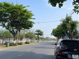 Bán đất đường 10m5 trần văn trà, hòa xuân, cẩm lệ, gần trần lê