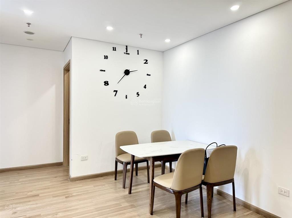 Bán căn hộ chung cư la fortuna vĩnh yên, căn 2pn diện tích 70m , full đồ sẵn ở, sổ đỏ sẵn