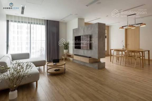 Cho thuê ngay căn hộ 3pn tại royal city, 131m2, 22 triệu.  0353 926 ***
