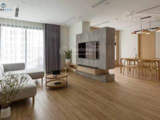 Cho thuê ngay căn hộ 3pn tại royal city, 131m2, 22 triệu.  0353 926 ***