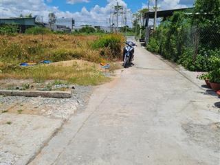 Đất đẹp vuông vứt ngay tân trung, gò công, đất chính chủ giá 415 triệu/100m2, có sổ sẵn, giá fo