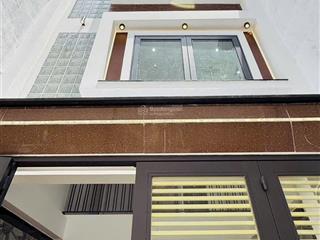 Chủ về quê ở gửi bán nhà 49.7m2 đường hoàng hoa thám, phường 6, bình thạnh