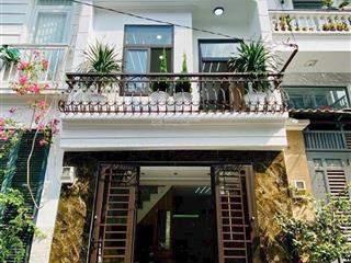 Bán gấp nhà 1 trệt 1 lầu 45,5m2 giá 2tỷ650tr đường lê quang định p11