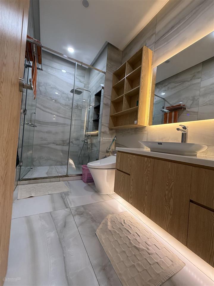 Chính chủ bán nhà siêu phẩm 4 tầng view sông hướng đông nam