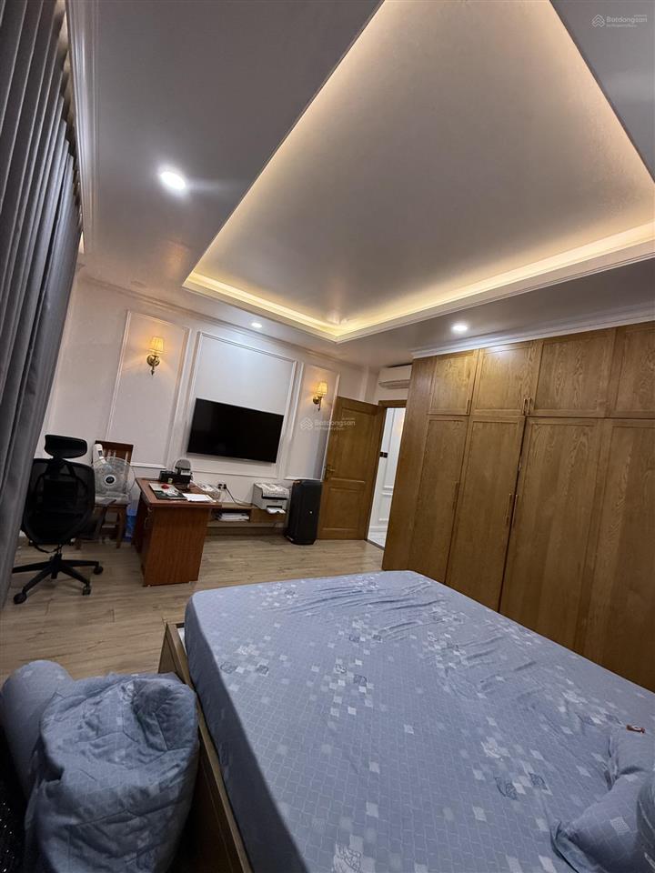 Chính chủ bán nhà siêu phẩm 4 tầng view sông hướng đông nam