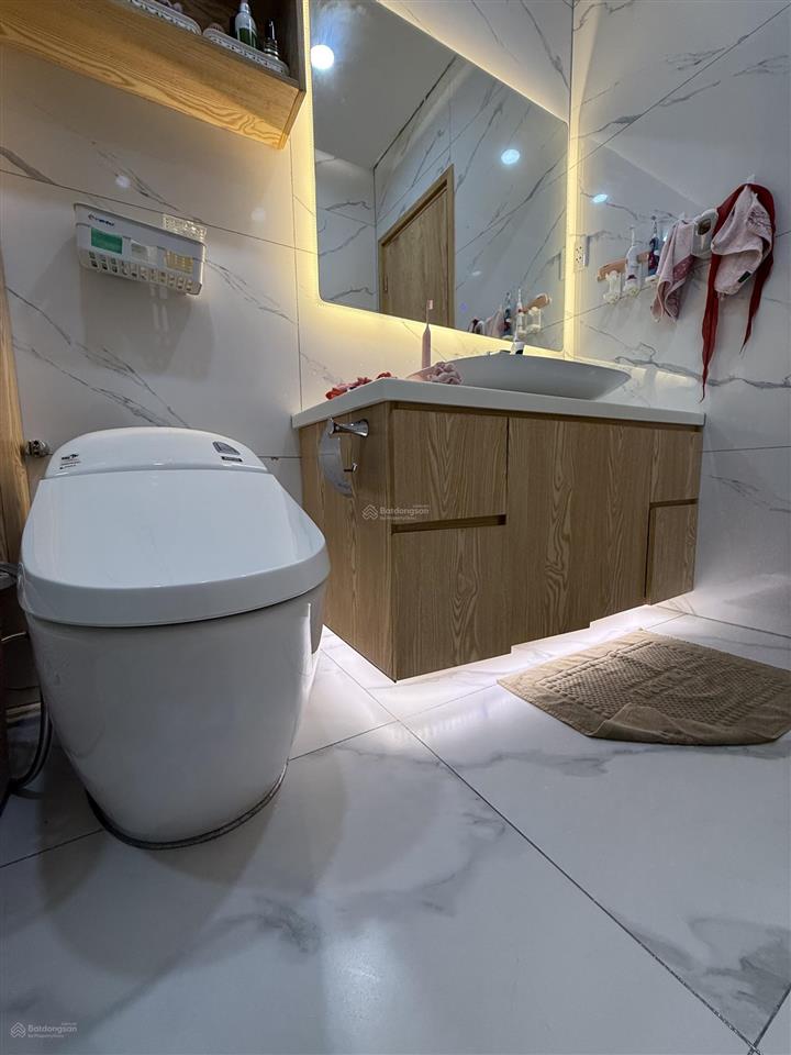 Chính chủ bán nhà siêu phẩm 4 tầng view sông hướng đông nam