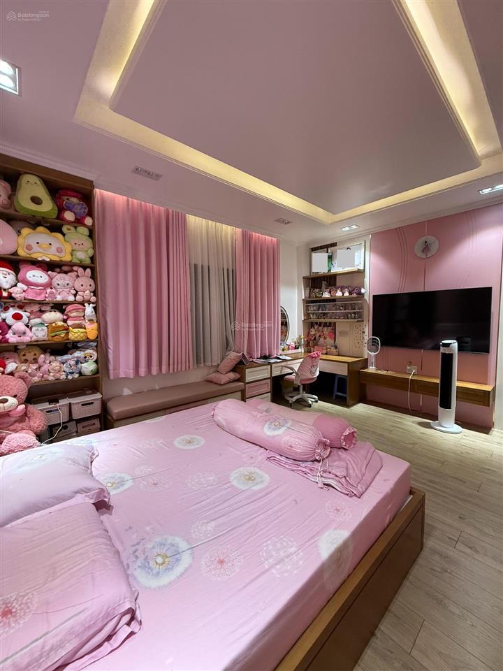 Chính chủ bán nhà siêu phẩm 4 tầng view sông hướng đông nam